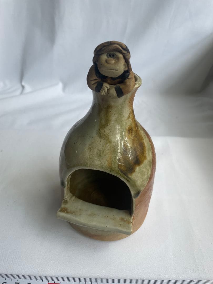 陶器の置物-人形作家?阿部和唐