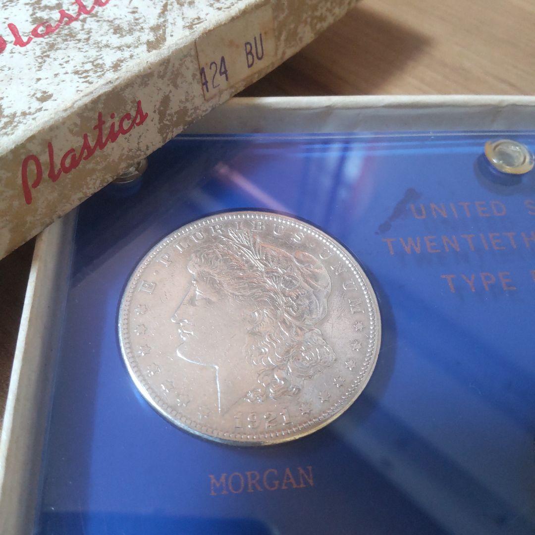 アメリカ合衆国20世紀の銀製ドルセット