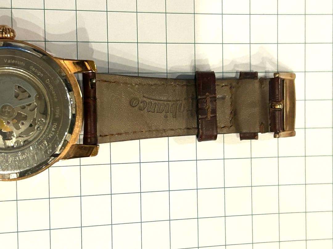 稼働中Orobianco自動巻き時計 スケルトン