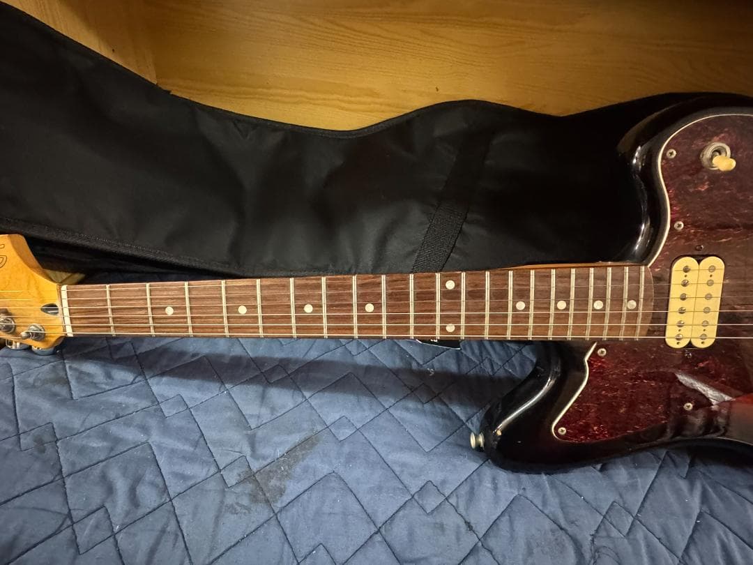 SQUIER FENDER JAGMASTER STANDARD エレキギター