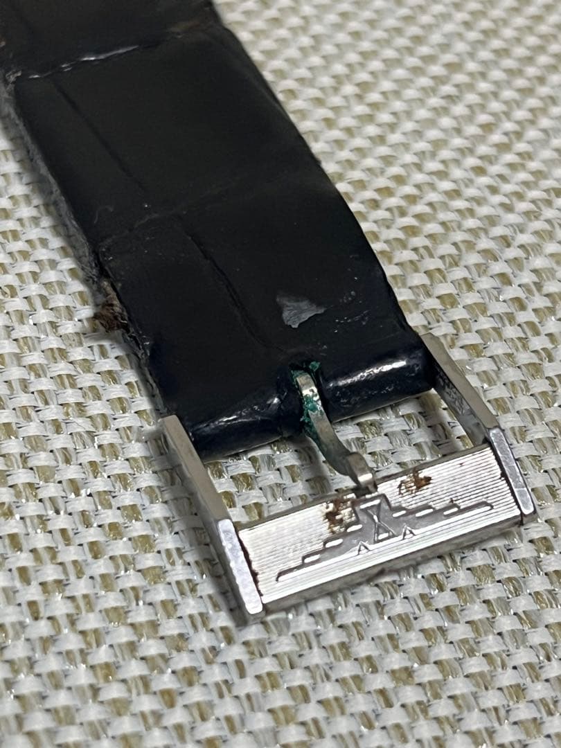 【希少】LONGINES クォーツ 腕時計 デイト シルバー文字盤 ヴィンテージ