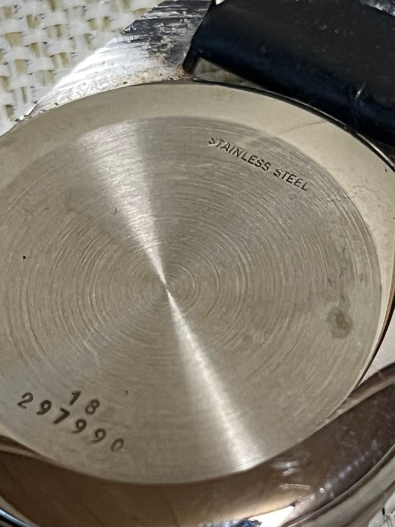 【希少】LONGINES クォーツ 腕時計 デイト シルバー文字盤 ヴィンテージ