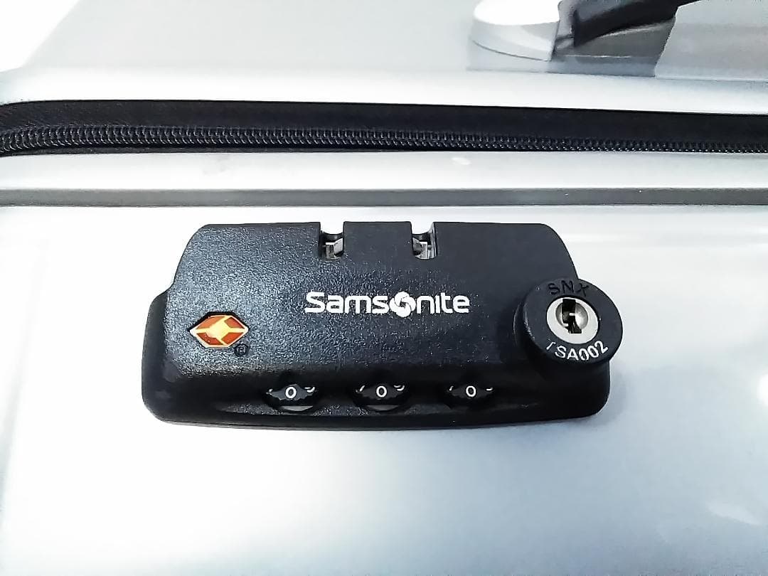 サムソナイト グラヴィトン スピナー Mサイズ キャリーケース ハード ★