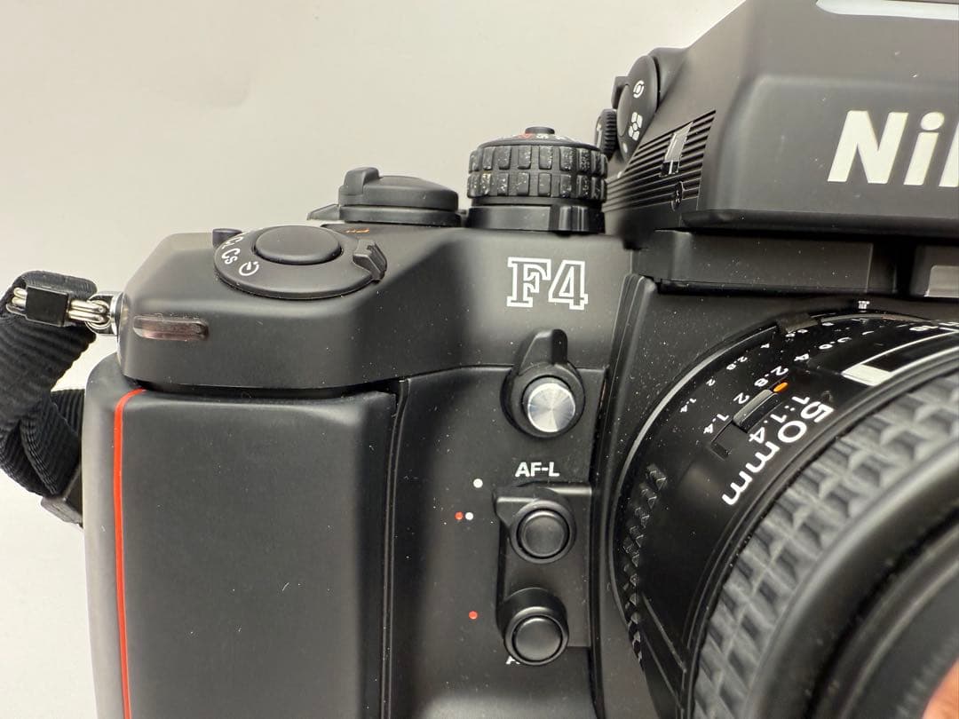 Nikon F4 一眼レフカメラ AF Nikkor 50mm