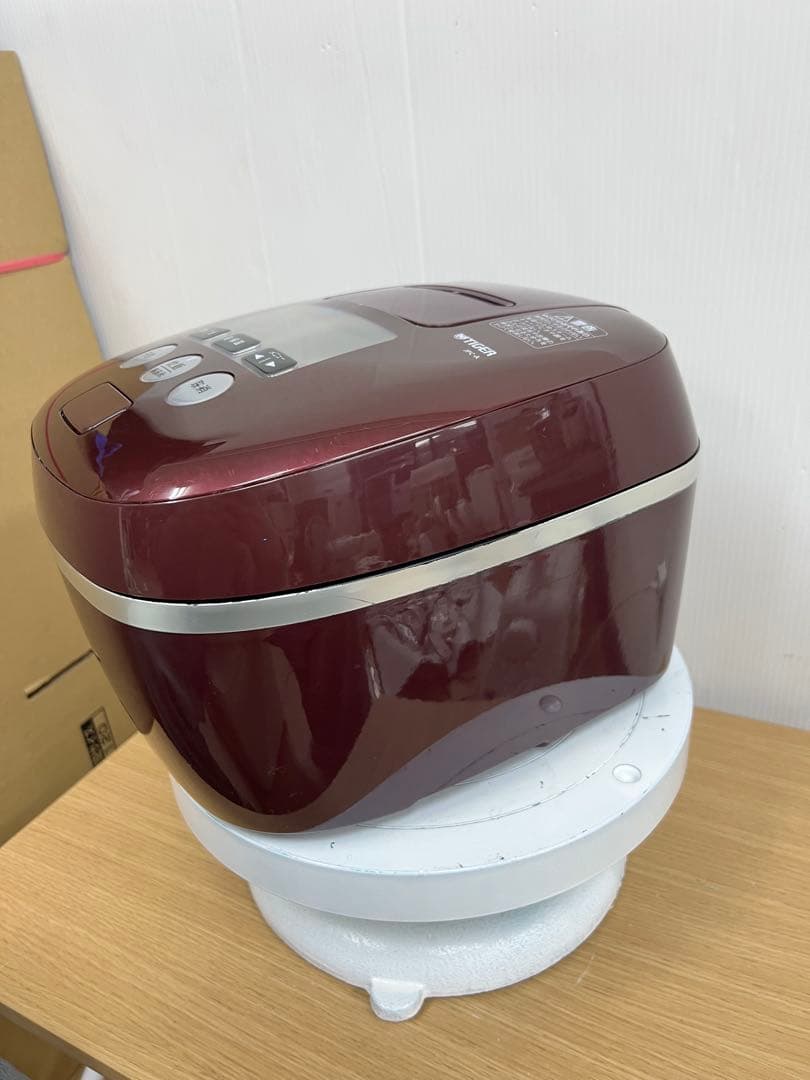 TIGER タイガー 圧力IH炊飯ジャー JPC-A100 2018年製