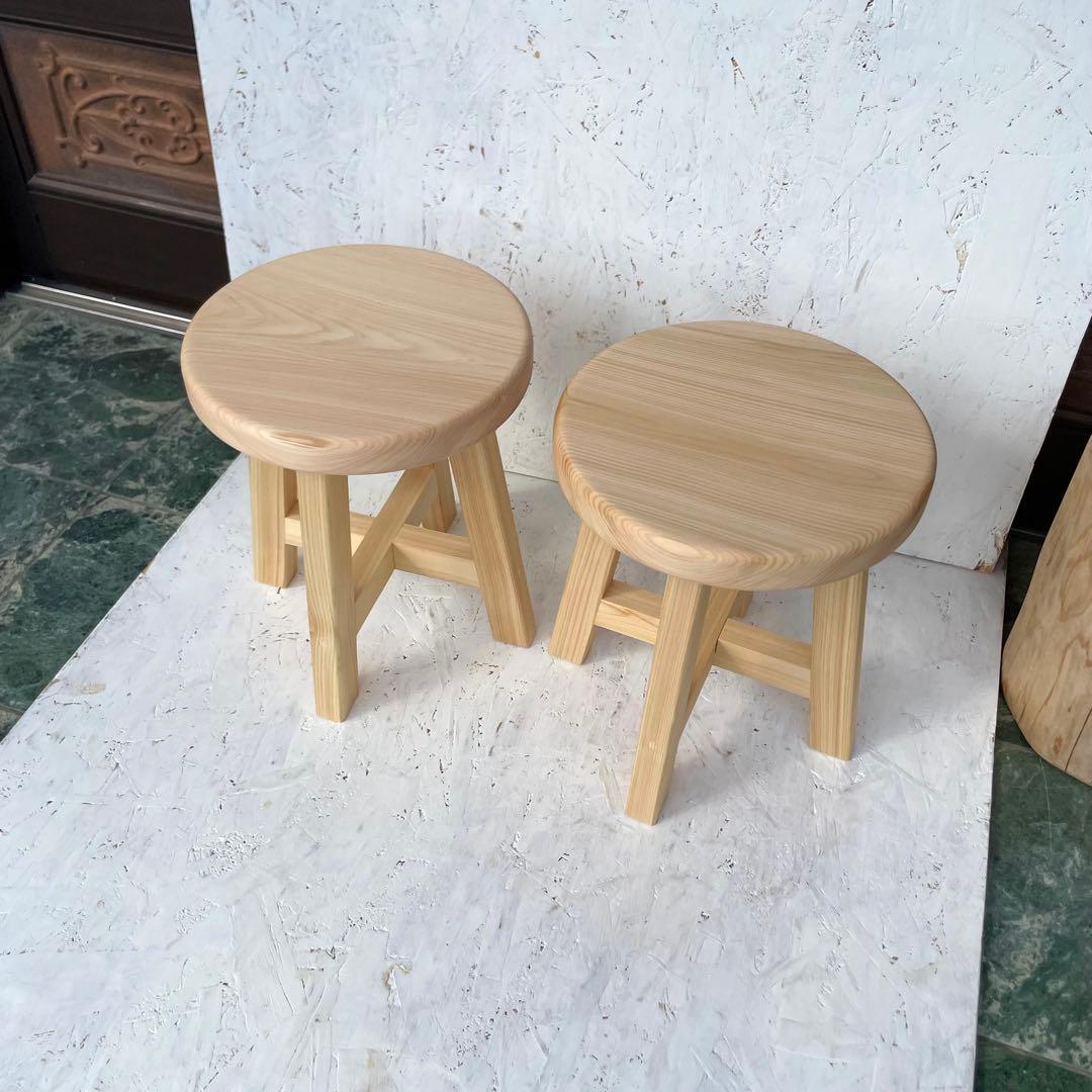 黒茶　国産ひのき　丸椅子　スツール