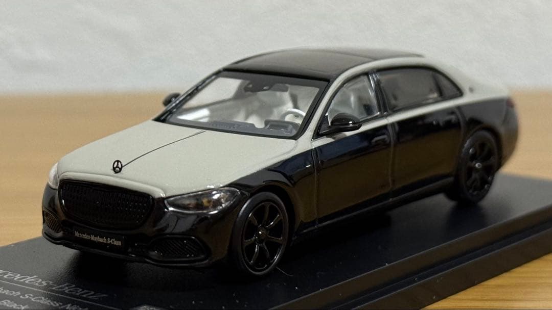 メルセデス マイバッハ 1/64 ベンツ Almost Real ARBOX