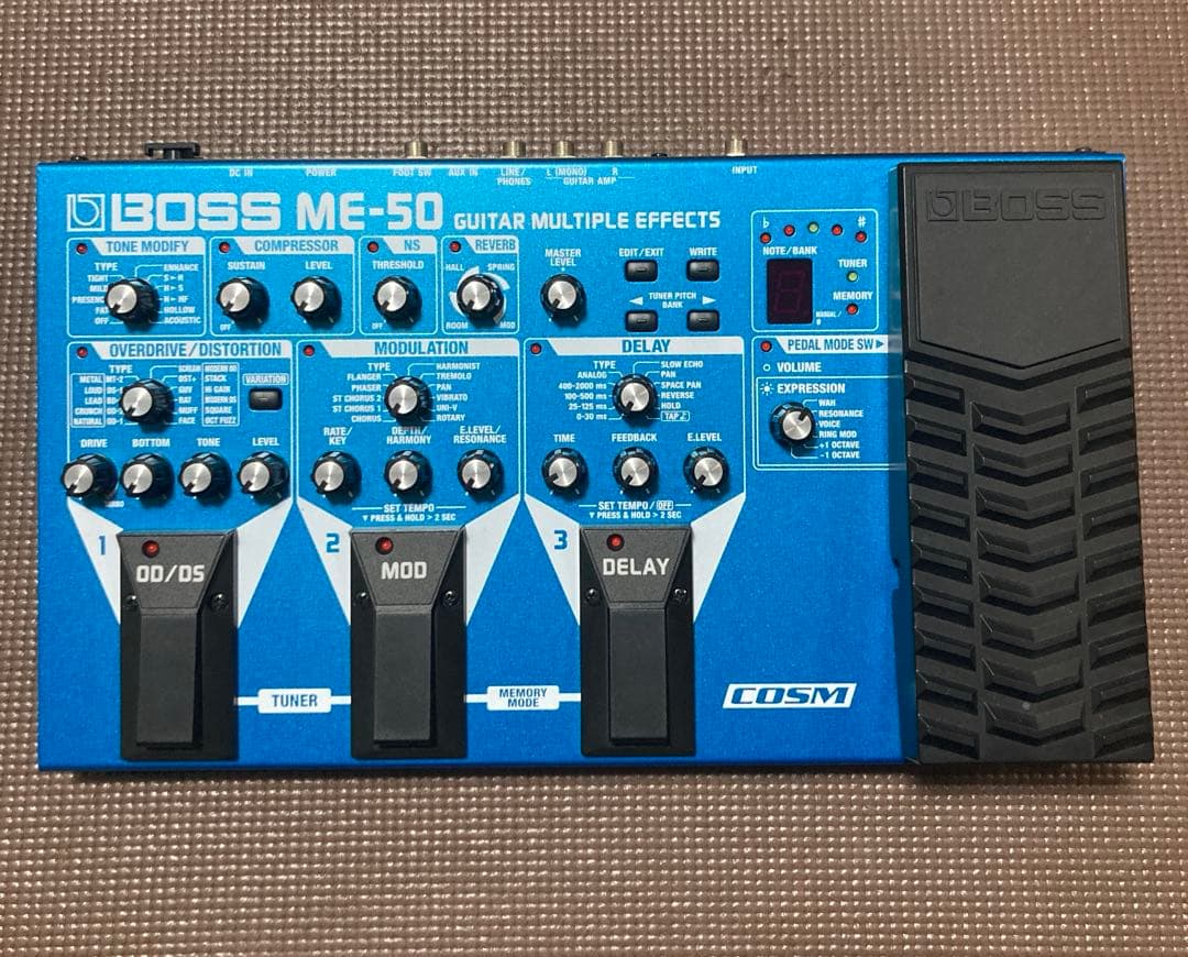 【美品】BOSS ME-50 マルチエフェクター 電源ケーブル付 動作確認済