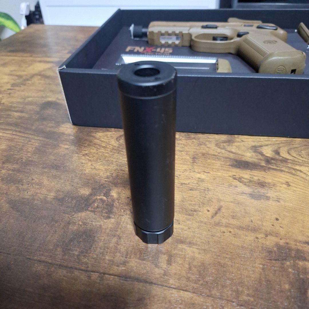 東京マルイ　FNX45 タクティカル　スペアマガジン付　マルイプロサイト付