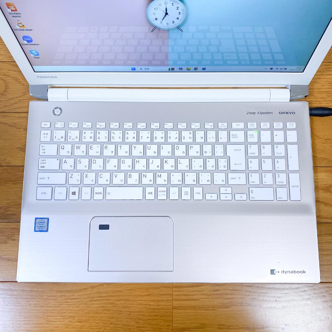 うぉんぉん✨状態良好✨大容量の新品SSD512GB 最新Win11 東芝