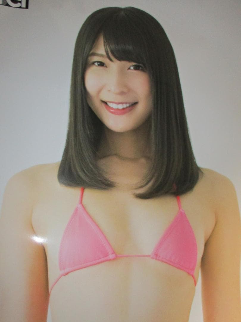 川崎あや　2019　等身大ポスター　縦180㎝×横60㎝