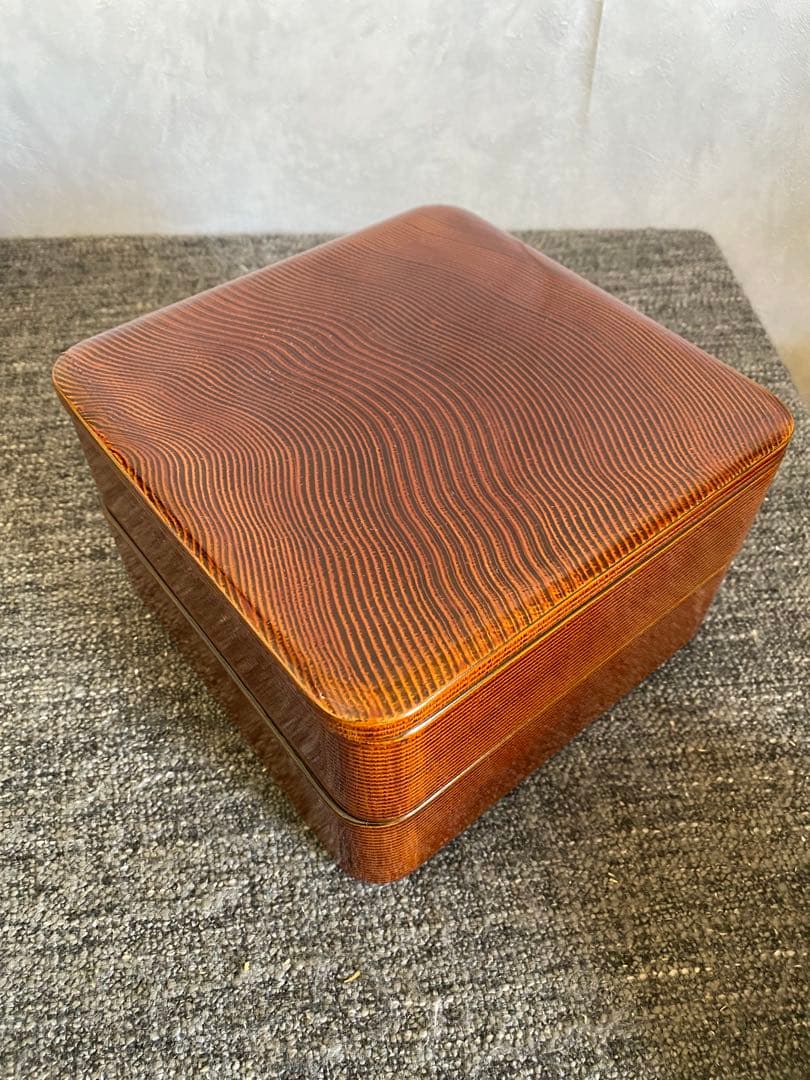 輪島塗　重箱　二段重　木目　未使用