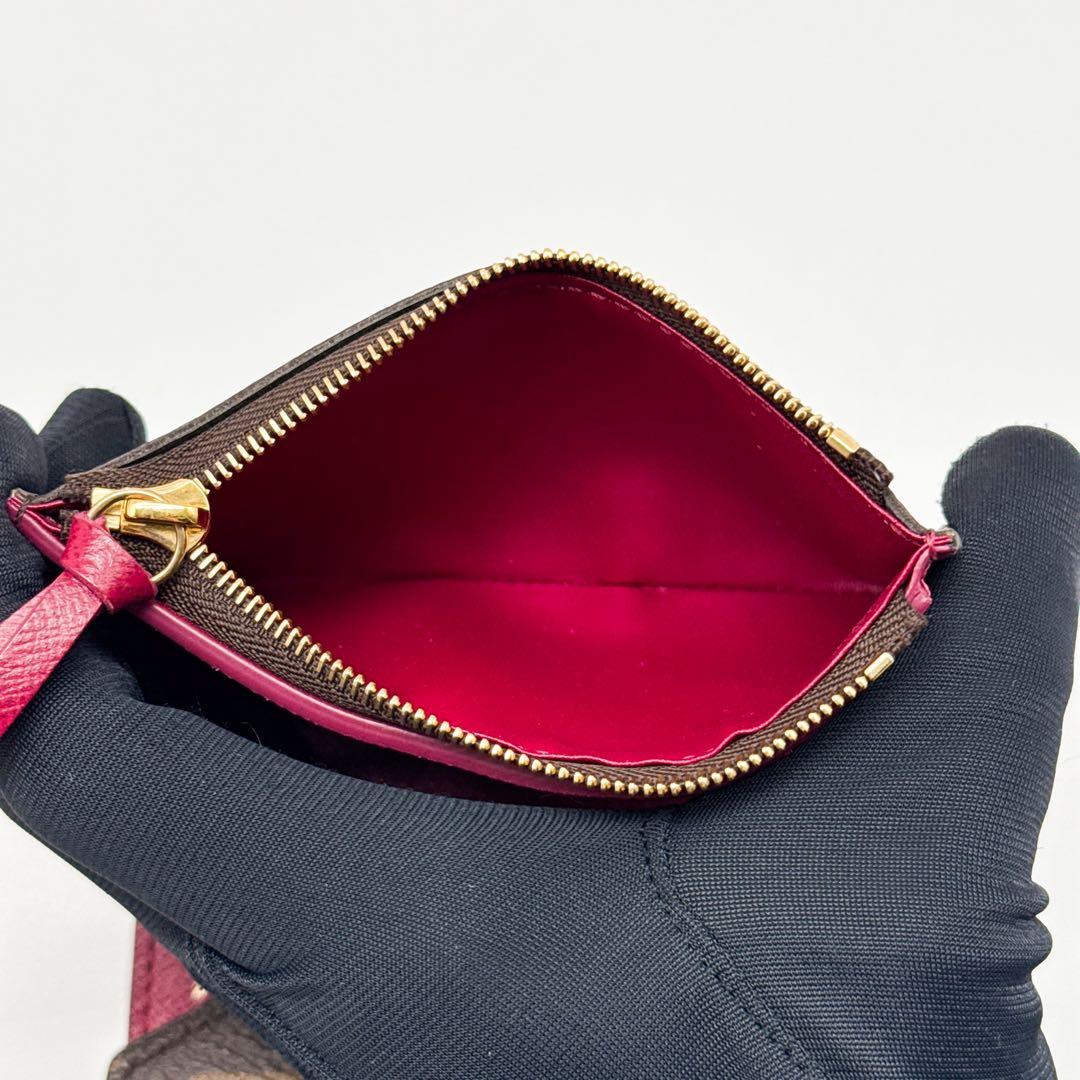 ルイヴィトン モノグラム ヴィクトリーヌ フューシャ 赤 財布 三つ折り レッド