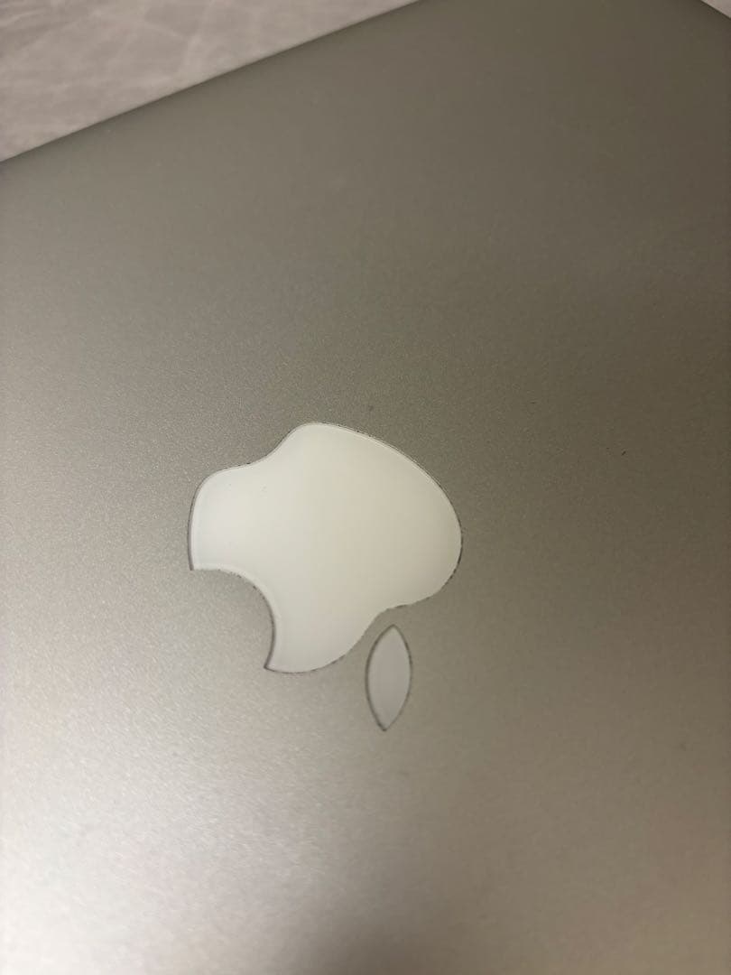 MacBook air 13インチ Early2014