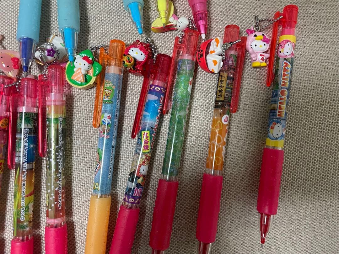 【レア】ご当地キティ　シャープペン　22本セット　チャーム　マスコット