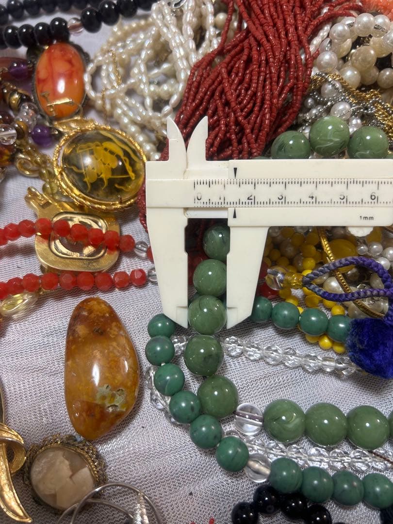 値下げアクセサリー 珊瑚風 翡翠風 パール ネックレス 数珠等 色々 大量セット