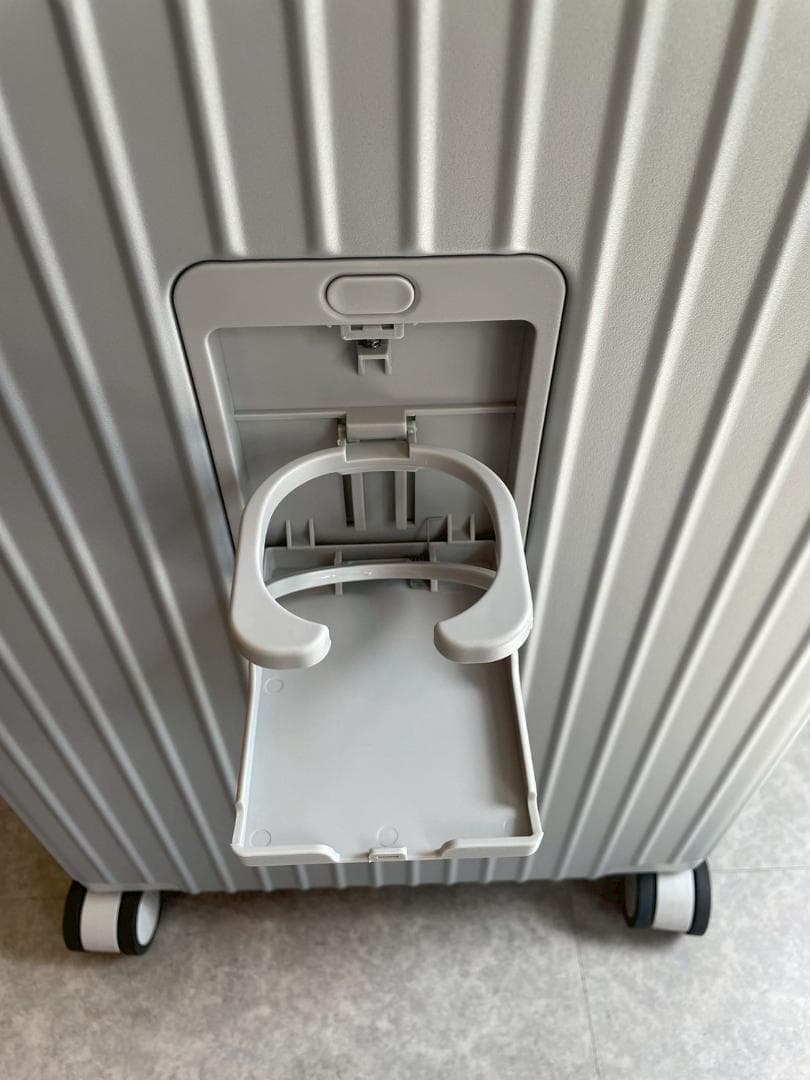 3000円オフ！リベティ多機能キャリーケース【マットシルバーМサイズ】69