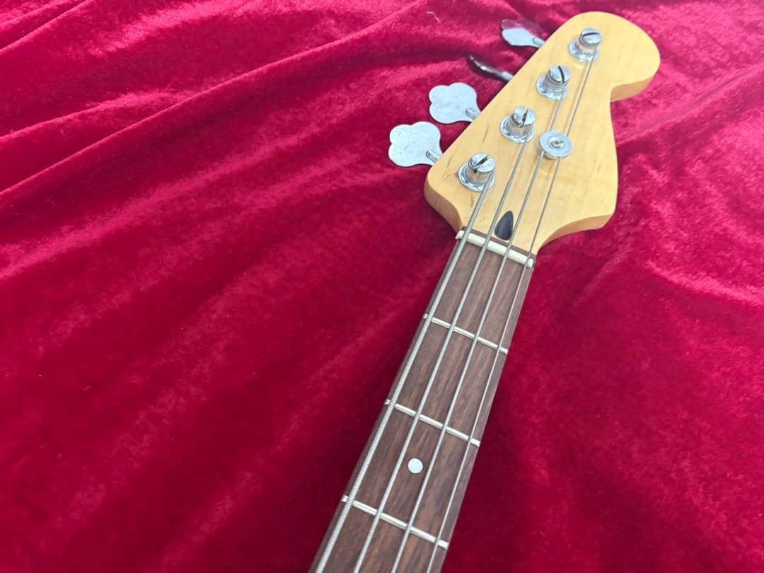 プレシジョンベースタイプ　マルチレイヤーカラー　ラッカー塗装　ハードレリック