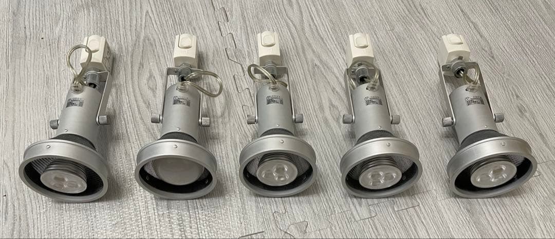 【無印良品】システムライト ダクトレール 160cm➕アルミ スポットライト5個