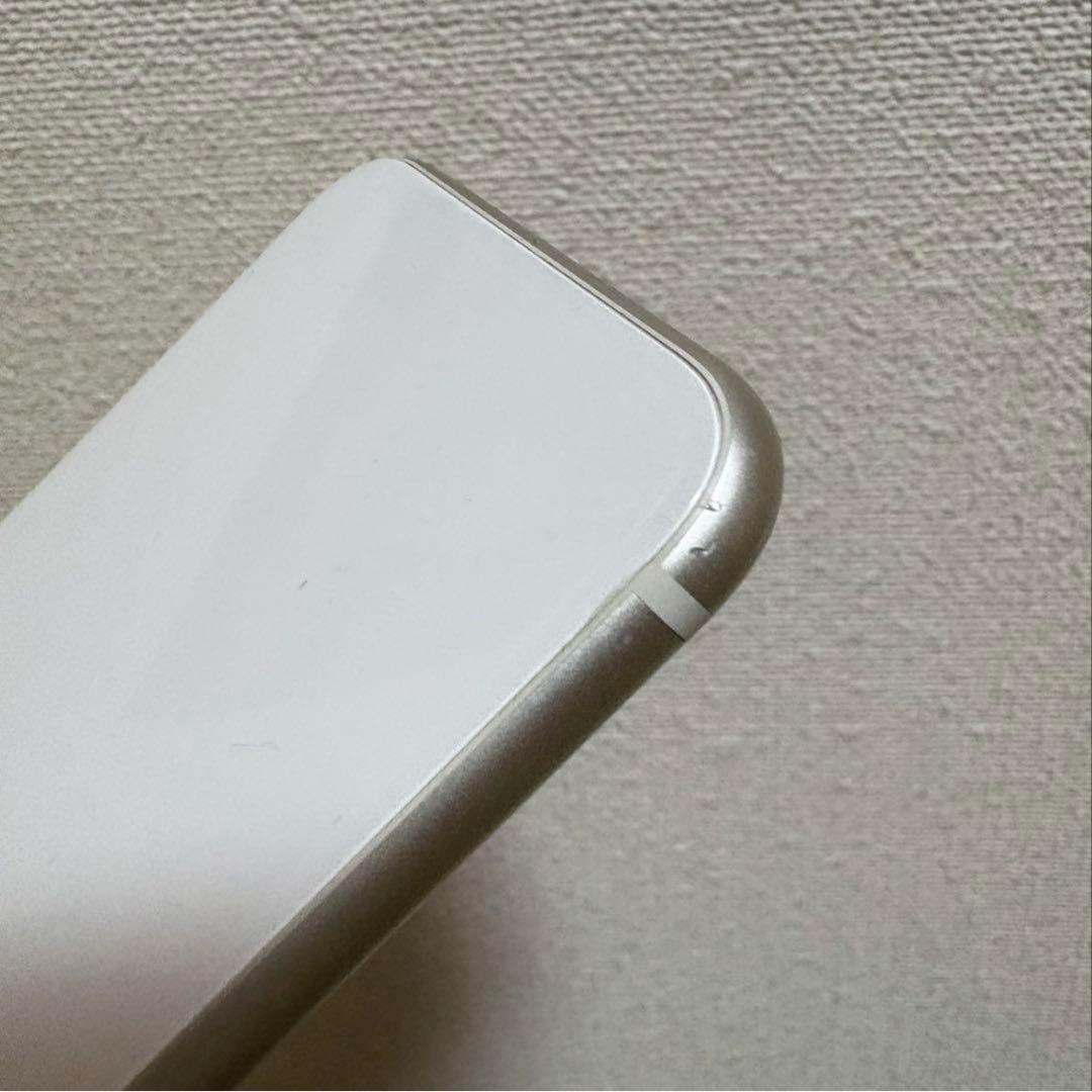 iphone SE 第3世代 SIMフリー 80%