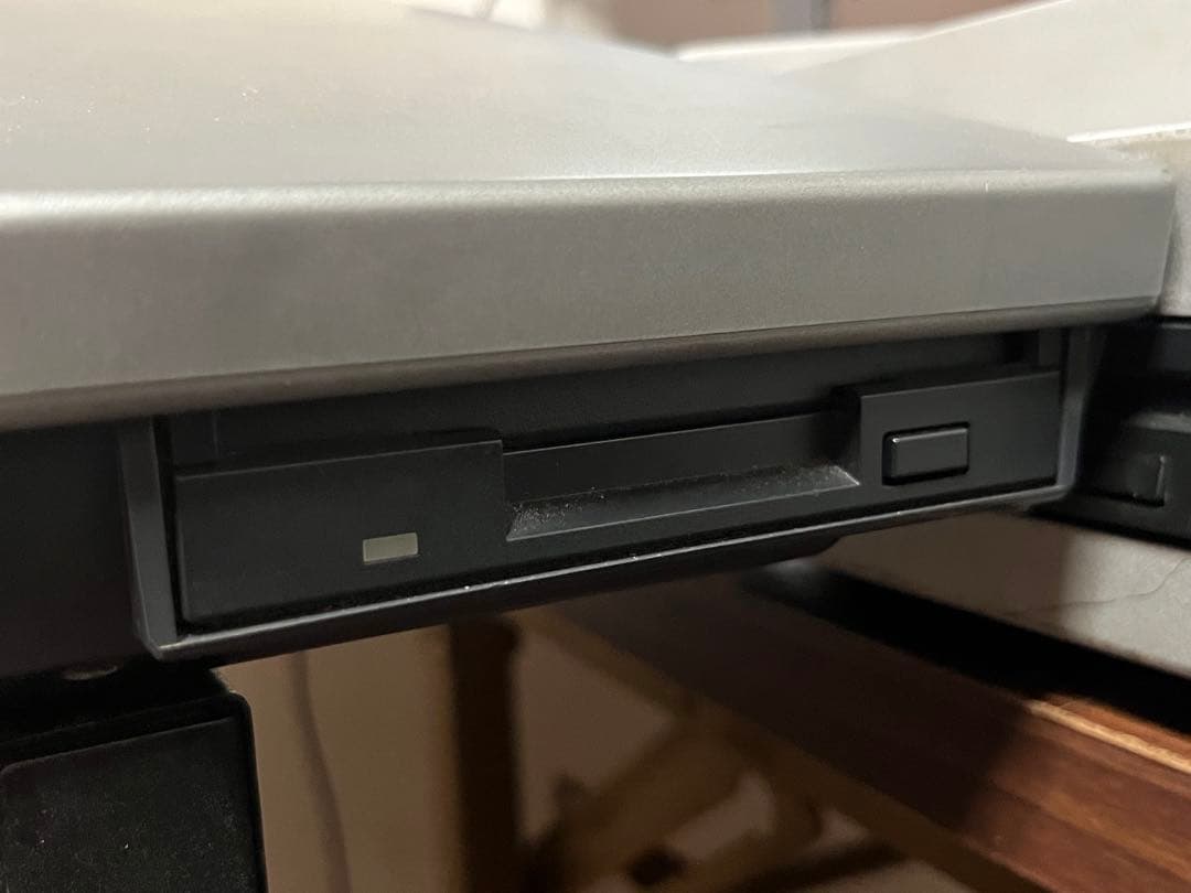 Yamaha EOS 2000 シンセサイザー