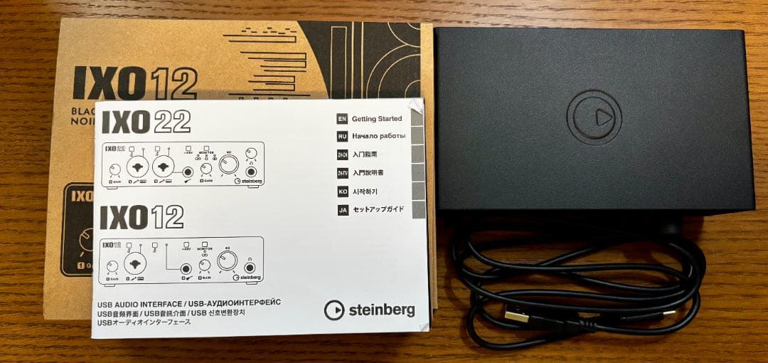 steinberg IXO12 [ブラック] オーディオインターフェイス