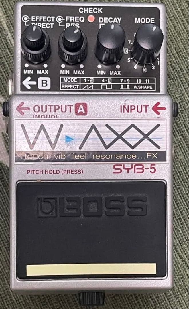 BOSS Bass Synth SYB-5 WAXX Mod ベースシンセ
