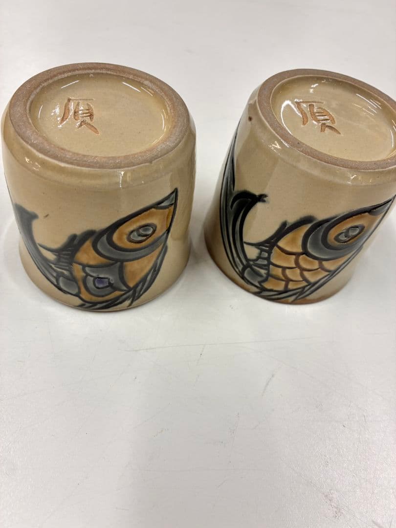 やちむん　宮城須美子作　そばちょこ魚の絵柄 陶器カップ 2個セット　未使用②