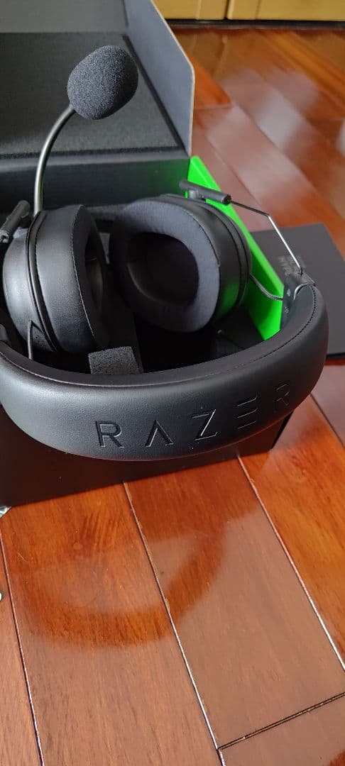 RazerBLACKSHARK V2 HYPERSPEEDゲーミングヘッドセット