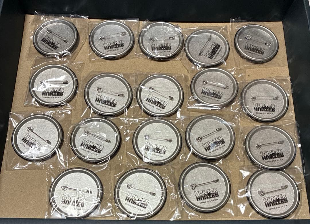 HUNTER×HUNTER キルア　彫金シリーズ　中国限定　缶バッジ　神速