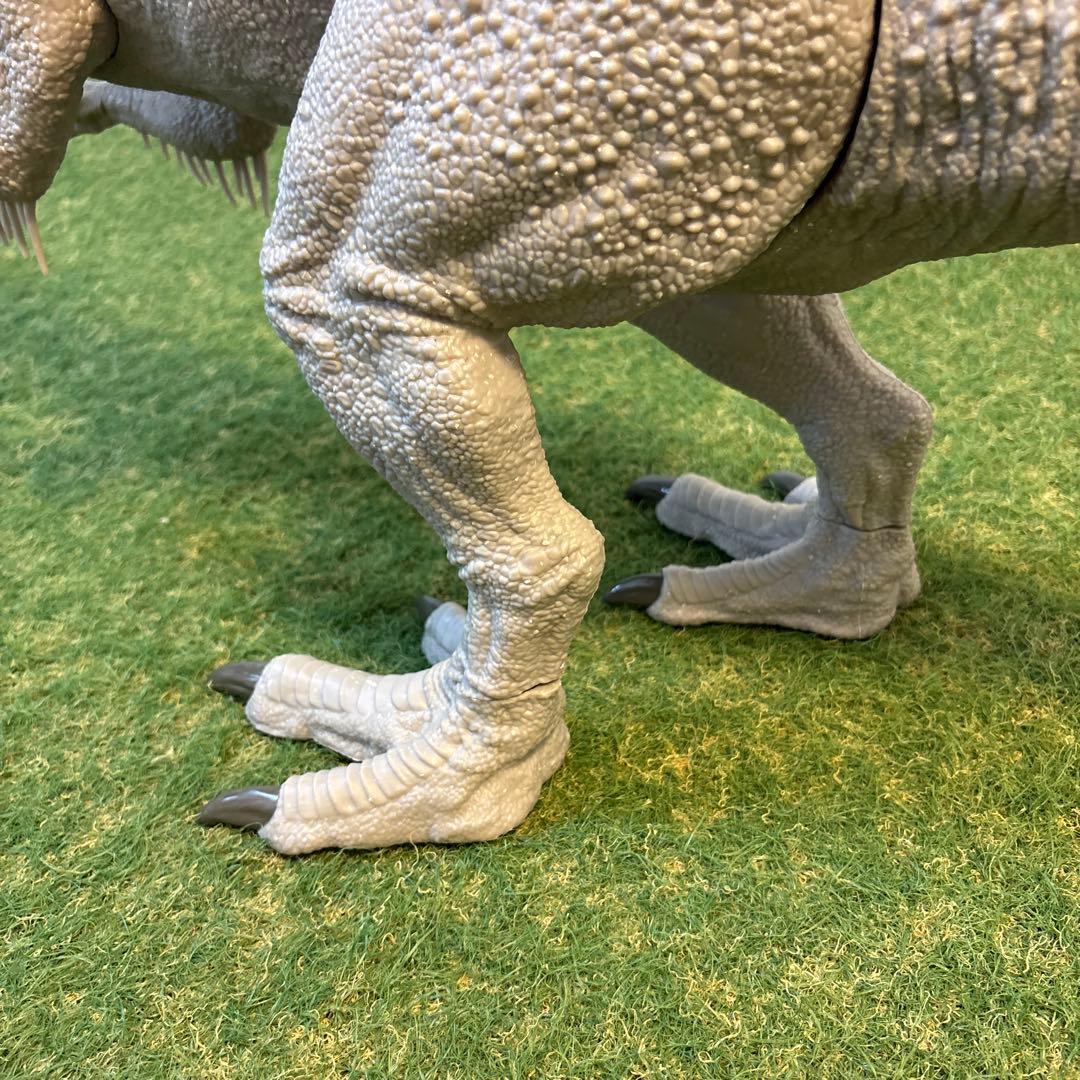 インドミナスレックス　ジュラシックワールド　マテル スーパービッグ