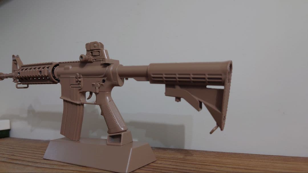 1/3スケール　ミニチュアライフル　AR15　M4 タンカラー
