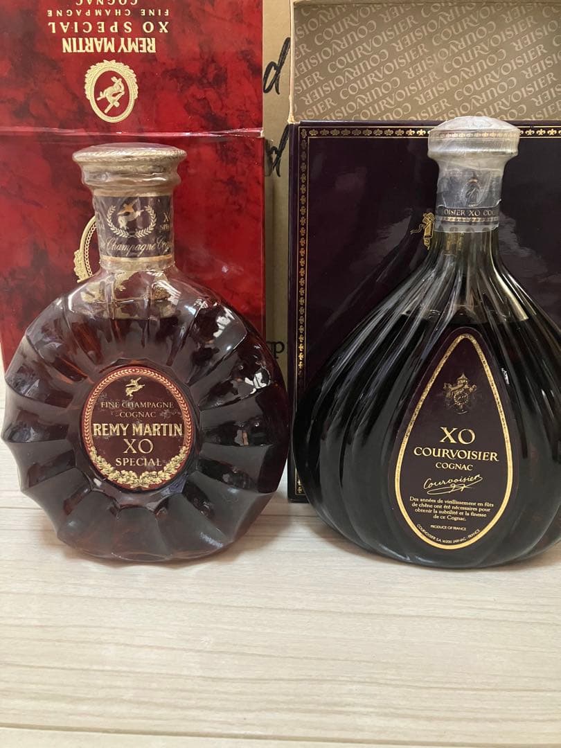 REMY MARTIN XO & COURVOISIER XO セット