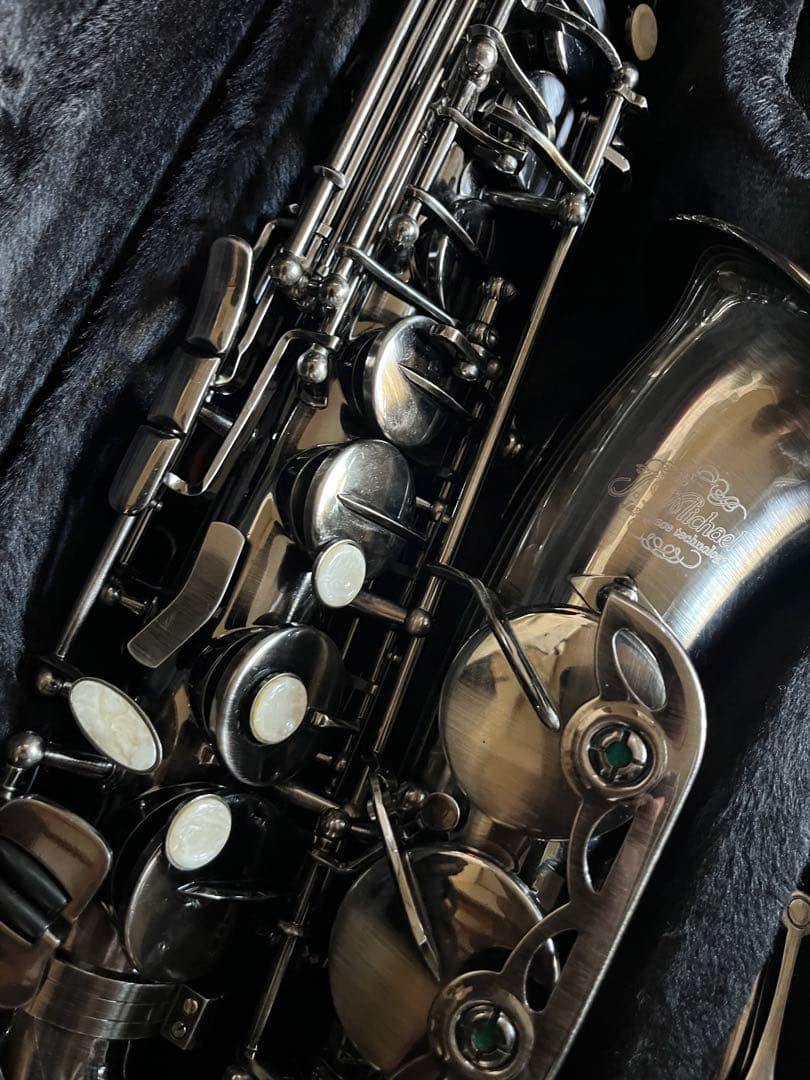 お値引き可。Jマイケル アルトサックス ブラックニッケル仕上げ