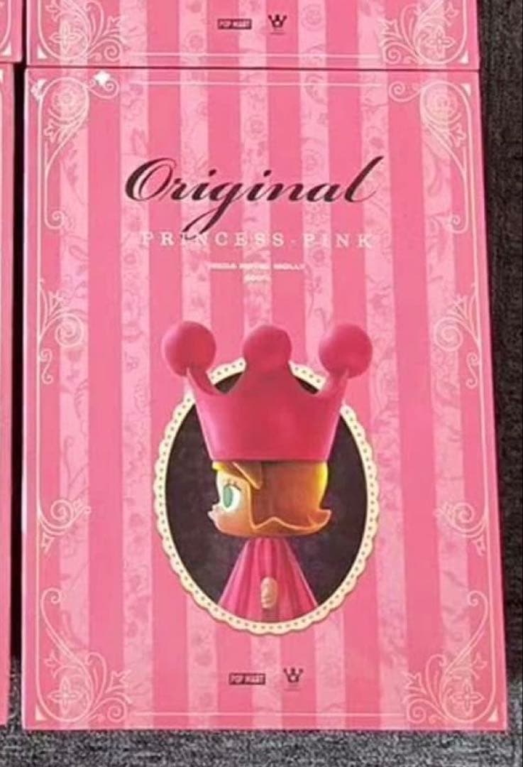 ポップマート  MOLLY 400% PINK PRINCESS
