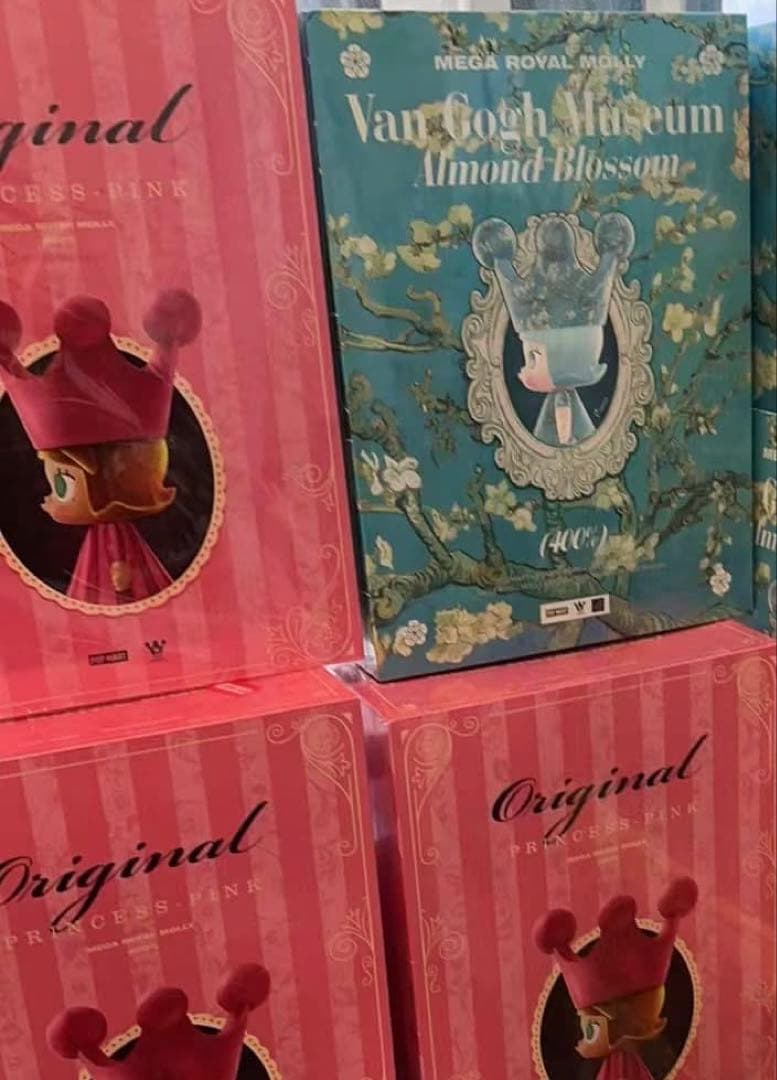 ポップマート  MOLLY 400% PINK PRINCESS