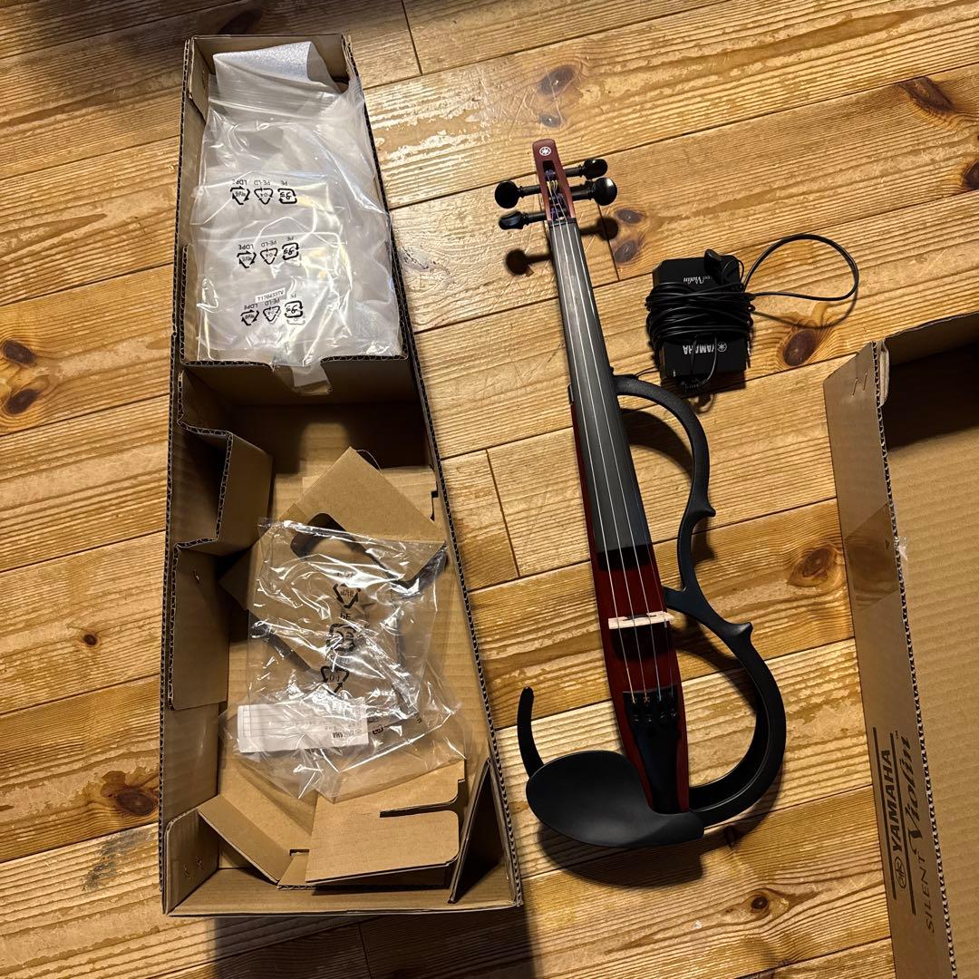 ヤマハYAMAHA YSV104 ほぼ未使用品　中古弓、中古ハードケース付き