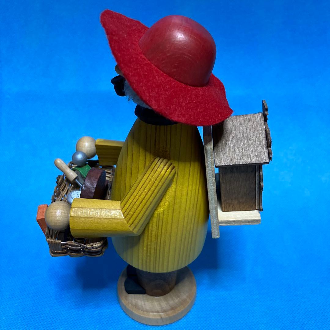 ドイツ クーネルト社 木製煙出し人形 ミニチュア時計バスケット付き