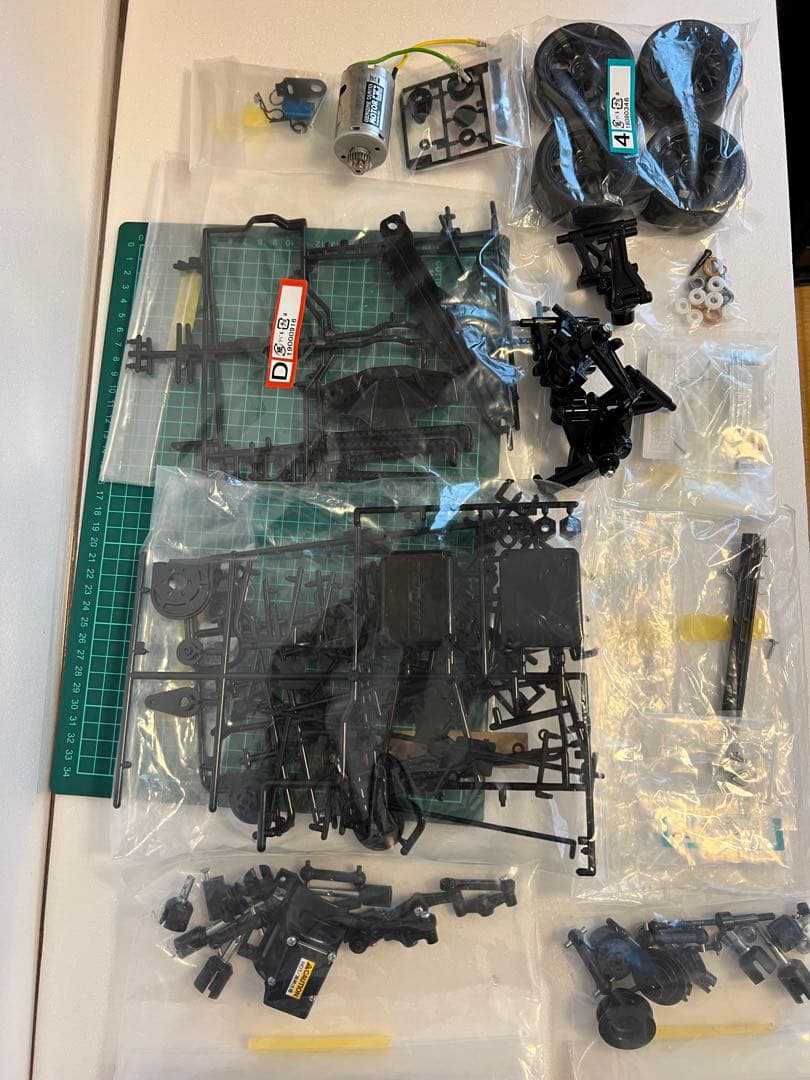 タミヤ　tt02 オプション満載　イーグル模型　4駆ドリフト　グリップ