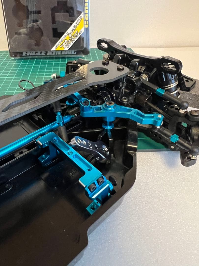 タミヤ　tt02 オプション満載　イーグル模型　4駆ドリフト　グリップ