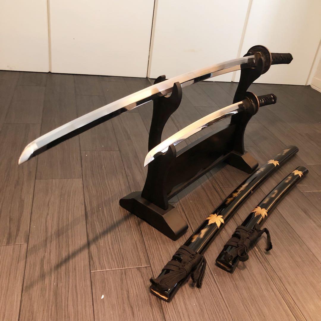 高級模造刀　高級居合刀　 土佐美術刀剣　大小セット　本研波刃　紅葉柄