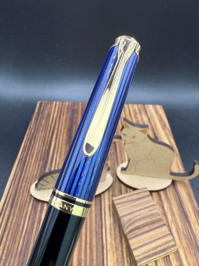 PELIKAN ボールペン K800 青縞