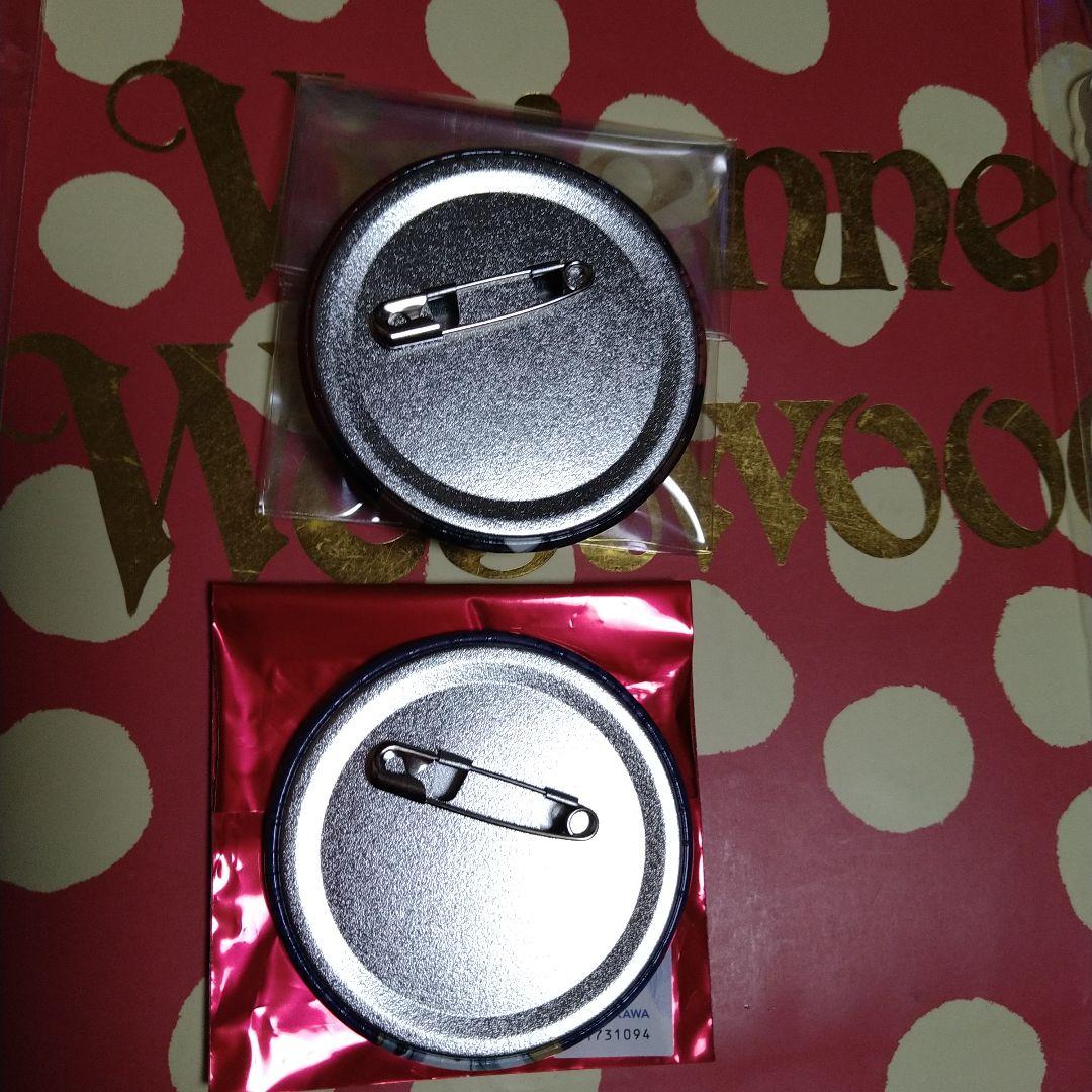 文豪ストレイドッグス　アクリルスタンド　缶バッチ　太宰治　中原中也