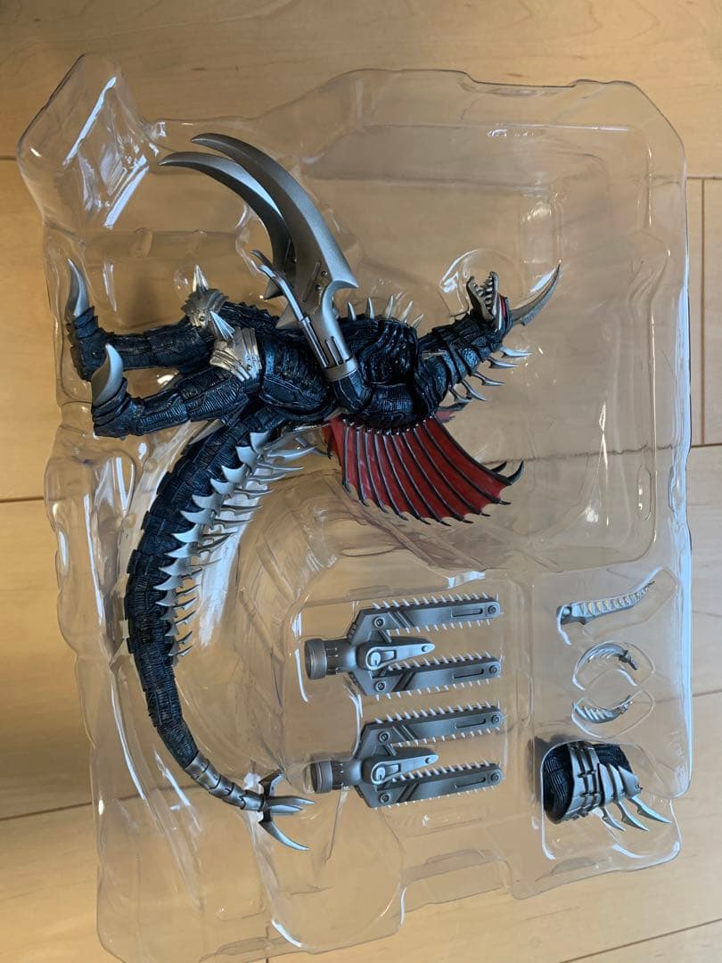 S.h monsterarts ガイガン2004 大決戦ver