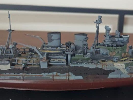 トランペッター 1/700 イギリス海軍 巡洋戦艦 レナウン 1942