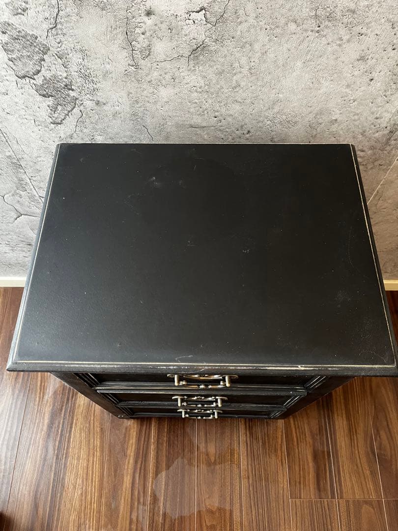 アンティーク風　3段キャビネット　チェスト　引き出し　家具　黒　ブラック　サリュ