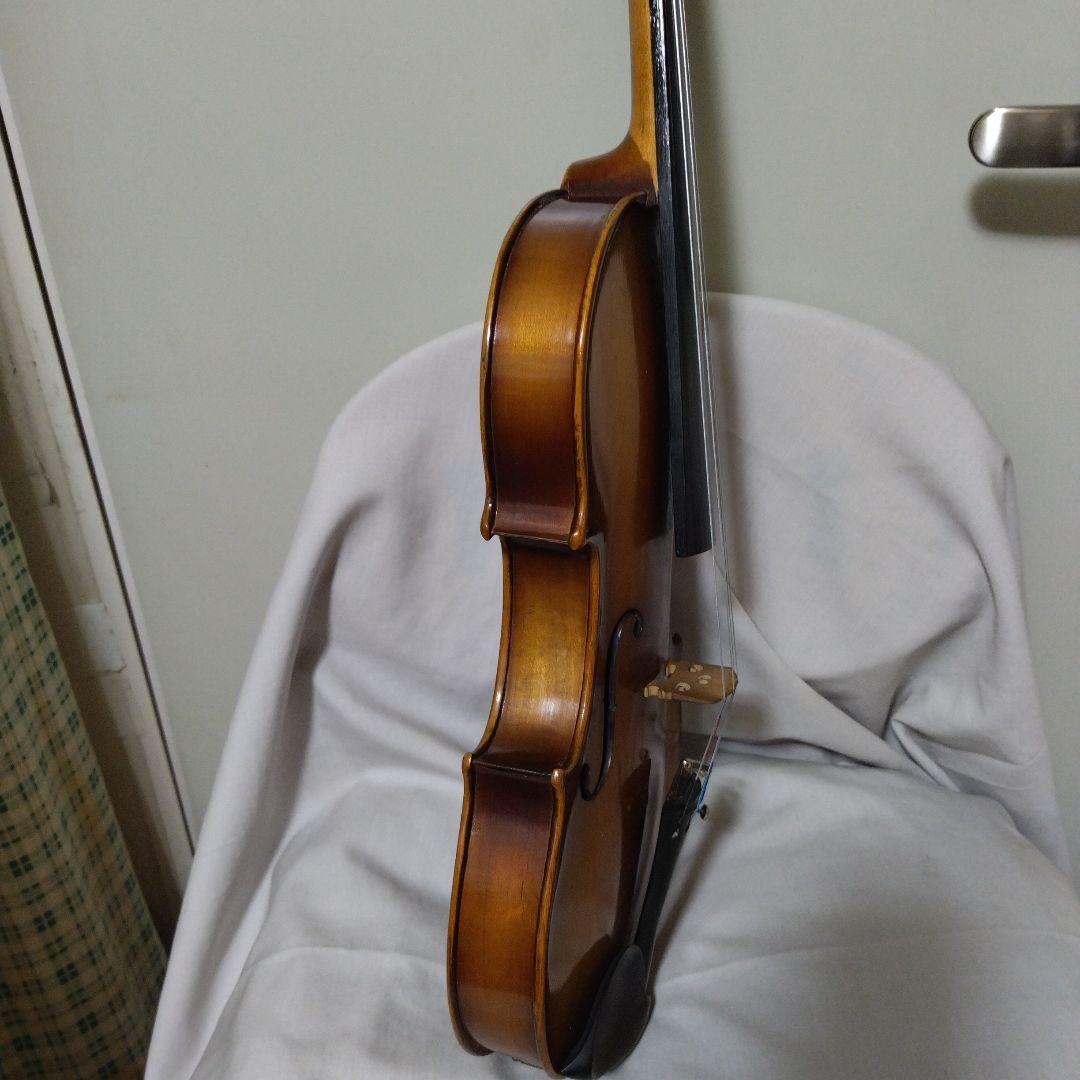 ♥大特価♥スズキ4/4♥ NO．11 ♥弓、ケース、松脂付き