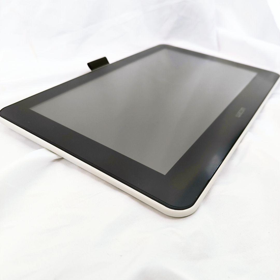 Wacom One 液晶ペンタブレット本体 ワコム　13.3インチ 液タブ