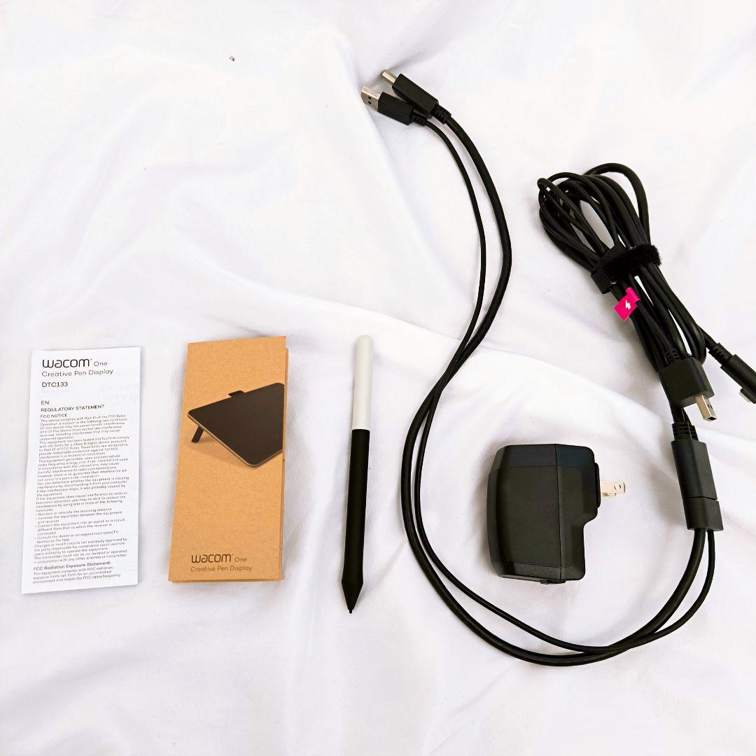 Wacom One 液晶ペンタブレット本体 ワコム　13.3インチ 液タブ