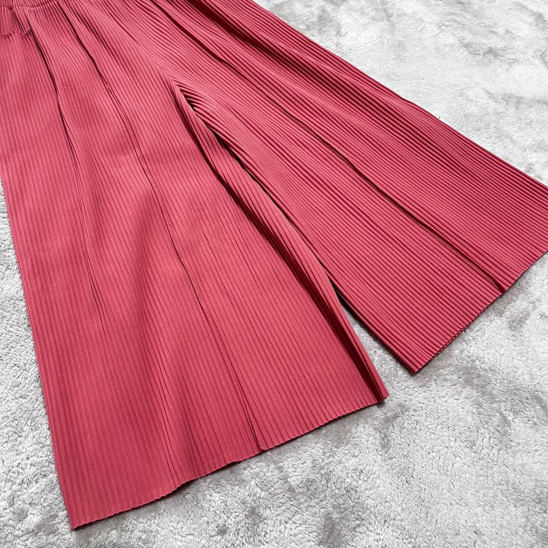 美品　イッセイミヤケ　me プリーツ　ワイドパンツ　ガウチョFINE KNIT